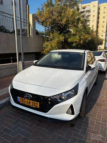 יונדאי i20