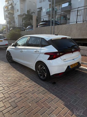 יונדאי i20
