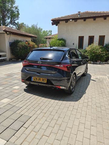 יונדאי i20