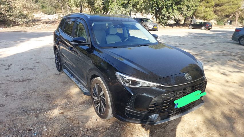 אם ג'י ZS