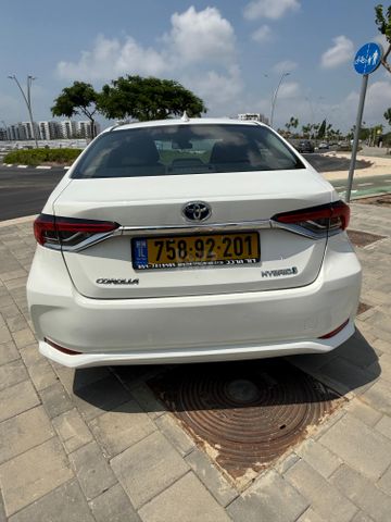 טויוטה קורולה