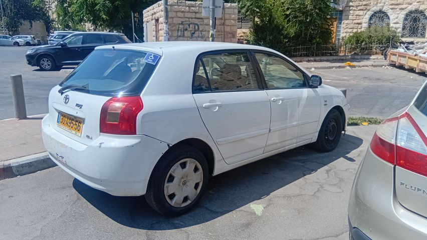 מודעת רכב טויוטה קורולה