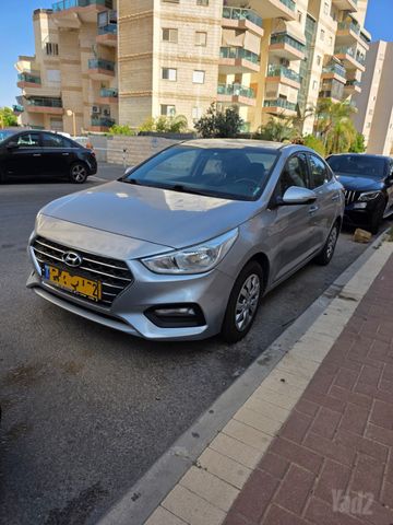 יונדאי אקסנט i25