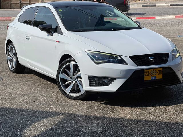 מודעת רכב סיאט לאון