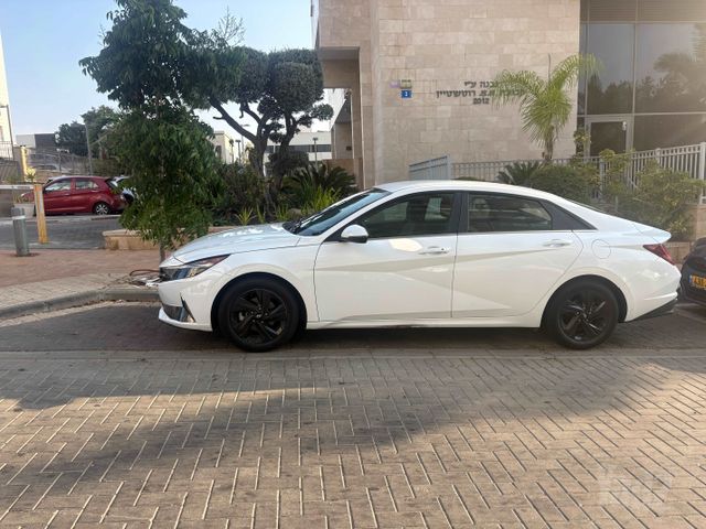 יונדאי אלנטרה