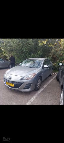 מודעת רכב מאזדה 3