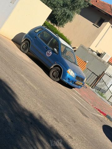 סוזוקי איגניס