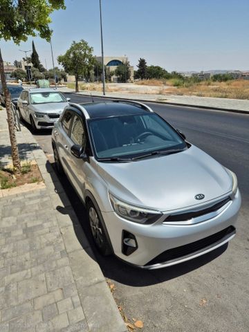 מודעת רכב קיה סטוניק