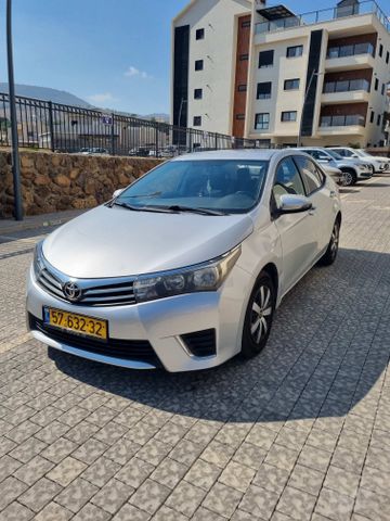 מודעת רכב טויוטה קורולה