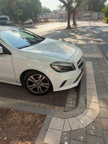 מרצדס-בנץ A-class
