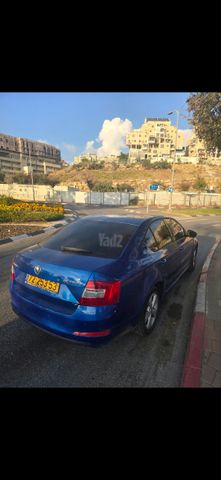 סקודה אוקטביה