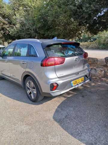 קיה נירו