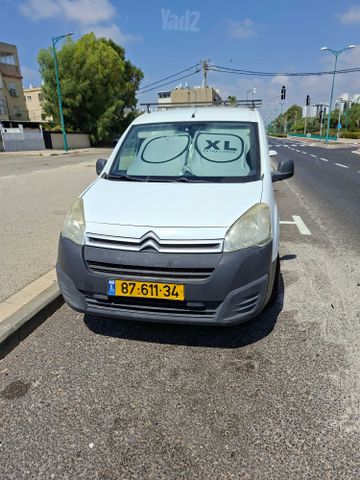 מודעת רכב סיטרואן ברלינגו