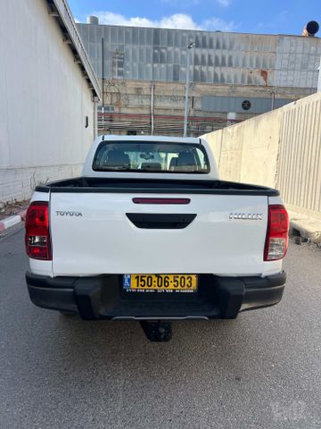 טויוטה היילקס