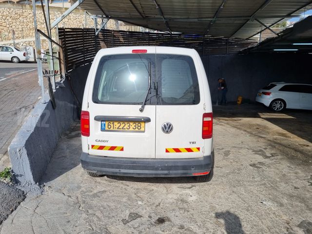 פולקסווגן קאדי