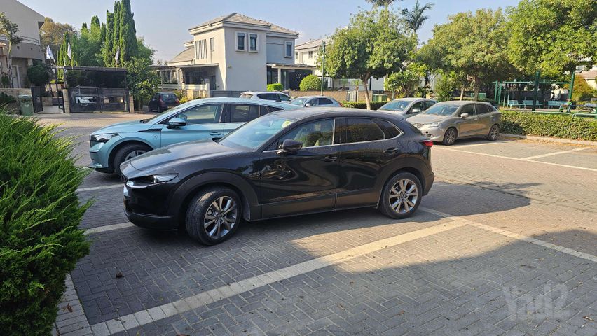 מאזדה CX-30