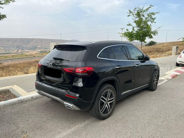 מרצדס-בנץ GLA