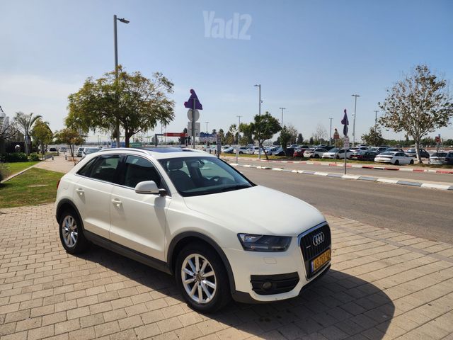 אאודי Q3