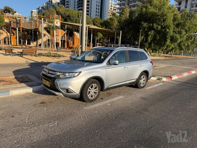 מודעת רכב מיצובישי אאוטלנדר