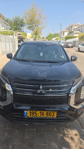 מיצובישי אאוטלנדר