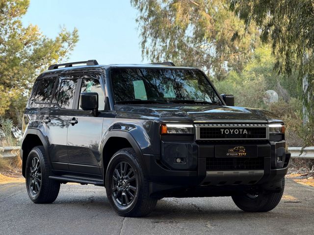 לנד קרוזר Luxury אוט׳ 2.8 (205 כ״ס)
