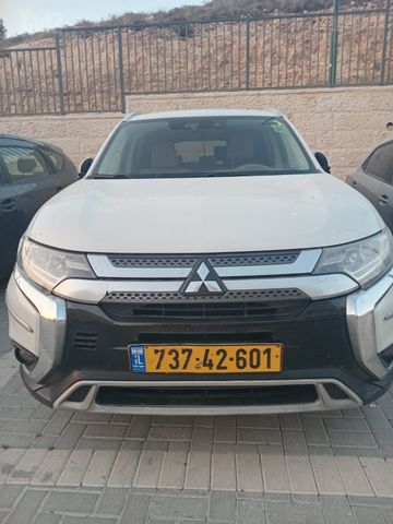 מודעת רכב מיצובישי אאוטלנדר