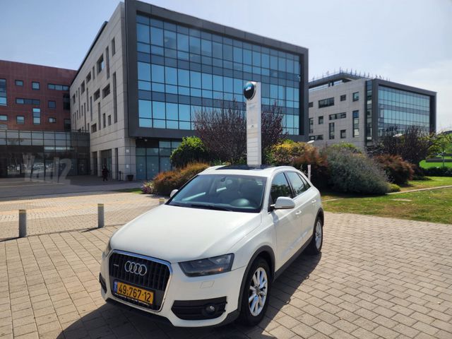 אאודי Q3