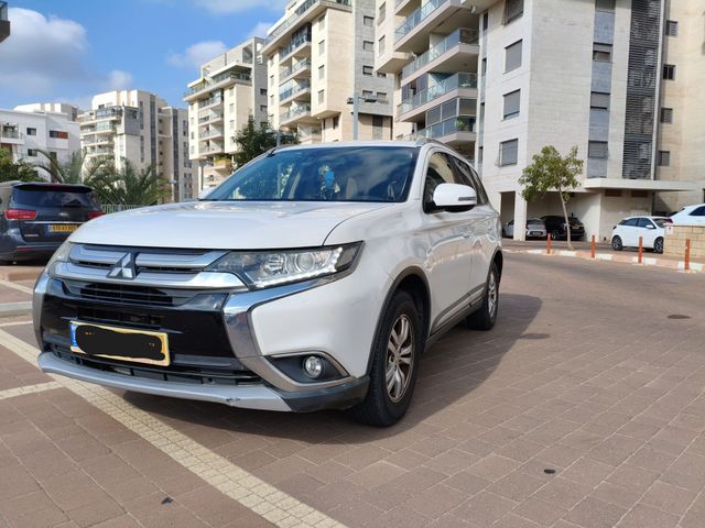מודעת רכב מיצובישי אאוטלנדר