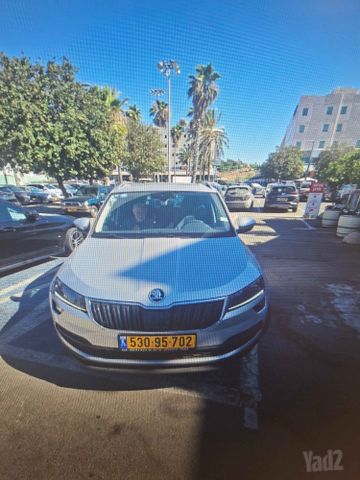מודעת רכב סקודה קארוק