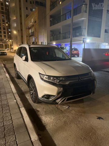 מודעת רכב מיצובישי אאוטלנדר