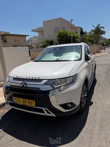 מודעת רכב מיצובישי אאוטלנדר
