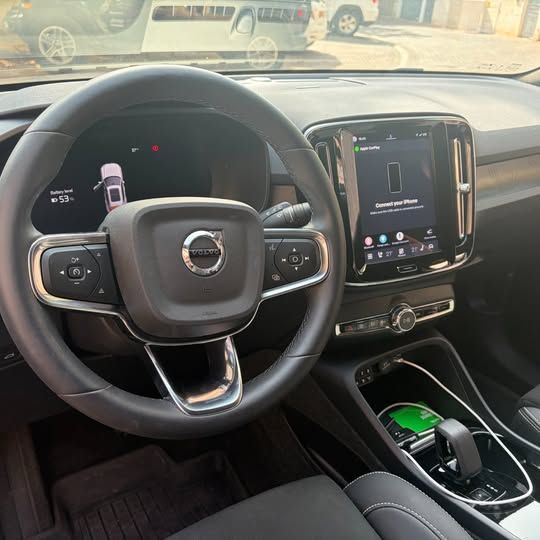 וולוו XC40
