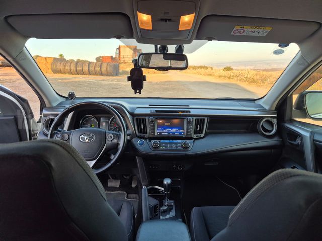 טויוטה RAV4