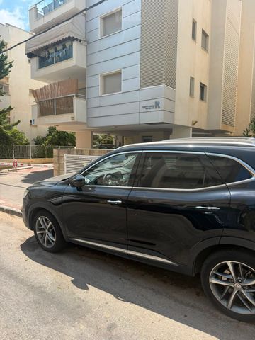 אם ג'י EHS PHEV