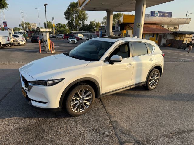 מודעת רכב מאזדה CX-5