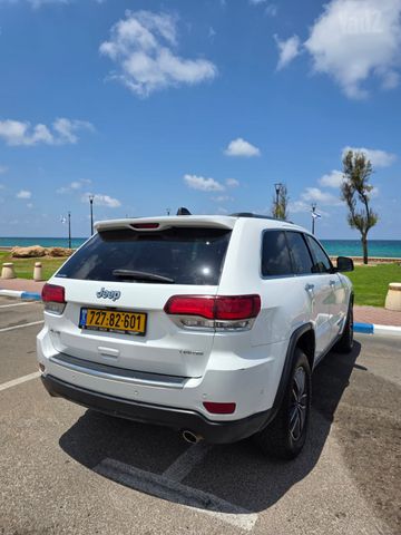 ג'יפ גרנד צ'ירוקי
