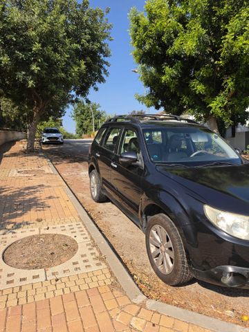 סובארו פורסטר