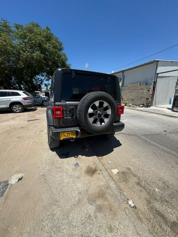 ג'יפ רנגלר