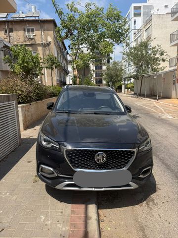 מודעת רכב אם ג'י EHS PHEV