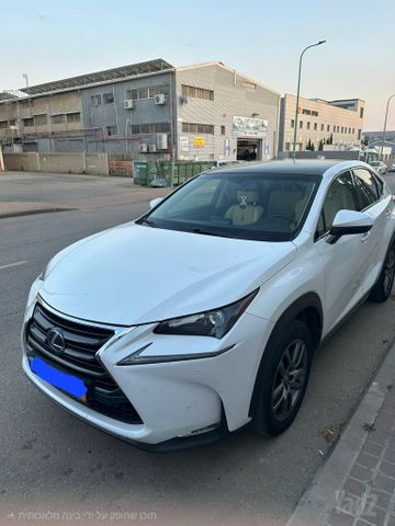 לקסוס NX
