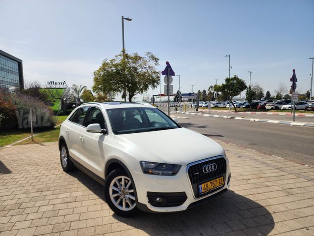 אאודי Q3