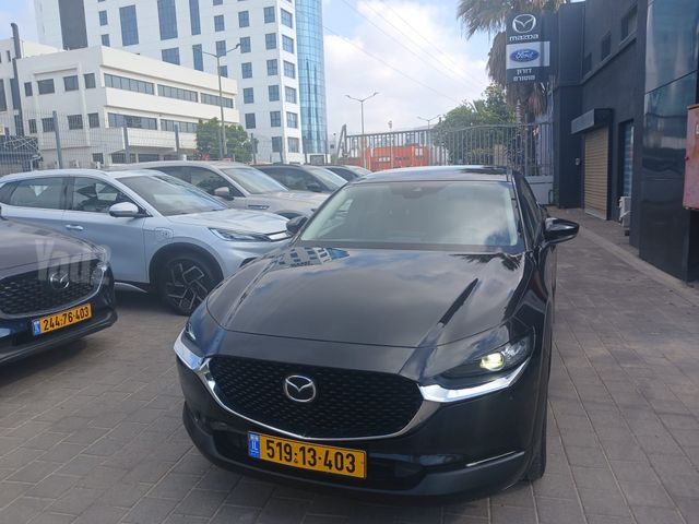 מאזדה CX-30