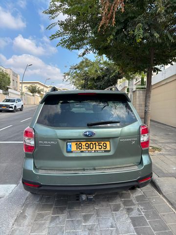 סובארו פורסטר