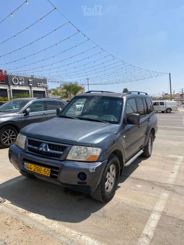 מיצובישי פג'רו