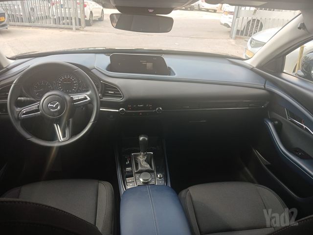 מאזדה CX-30