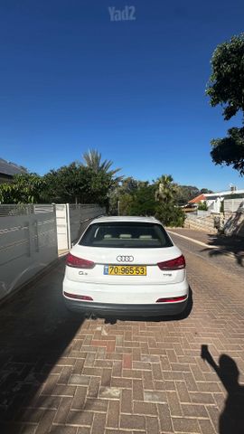 אאודי Q3