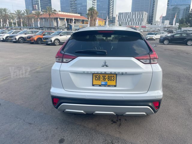 מיצובישי אקליפס קרוס