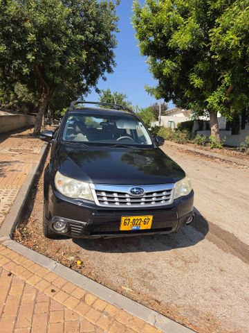 סובארו פורסטר