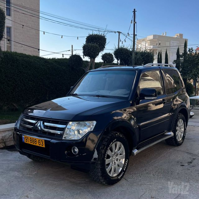 מיצובישי פג'רו
