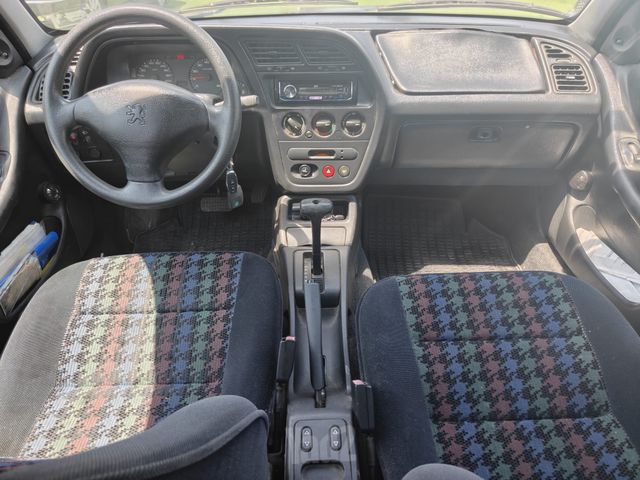 פיג'ו 306